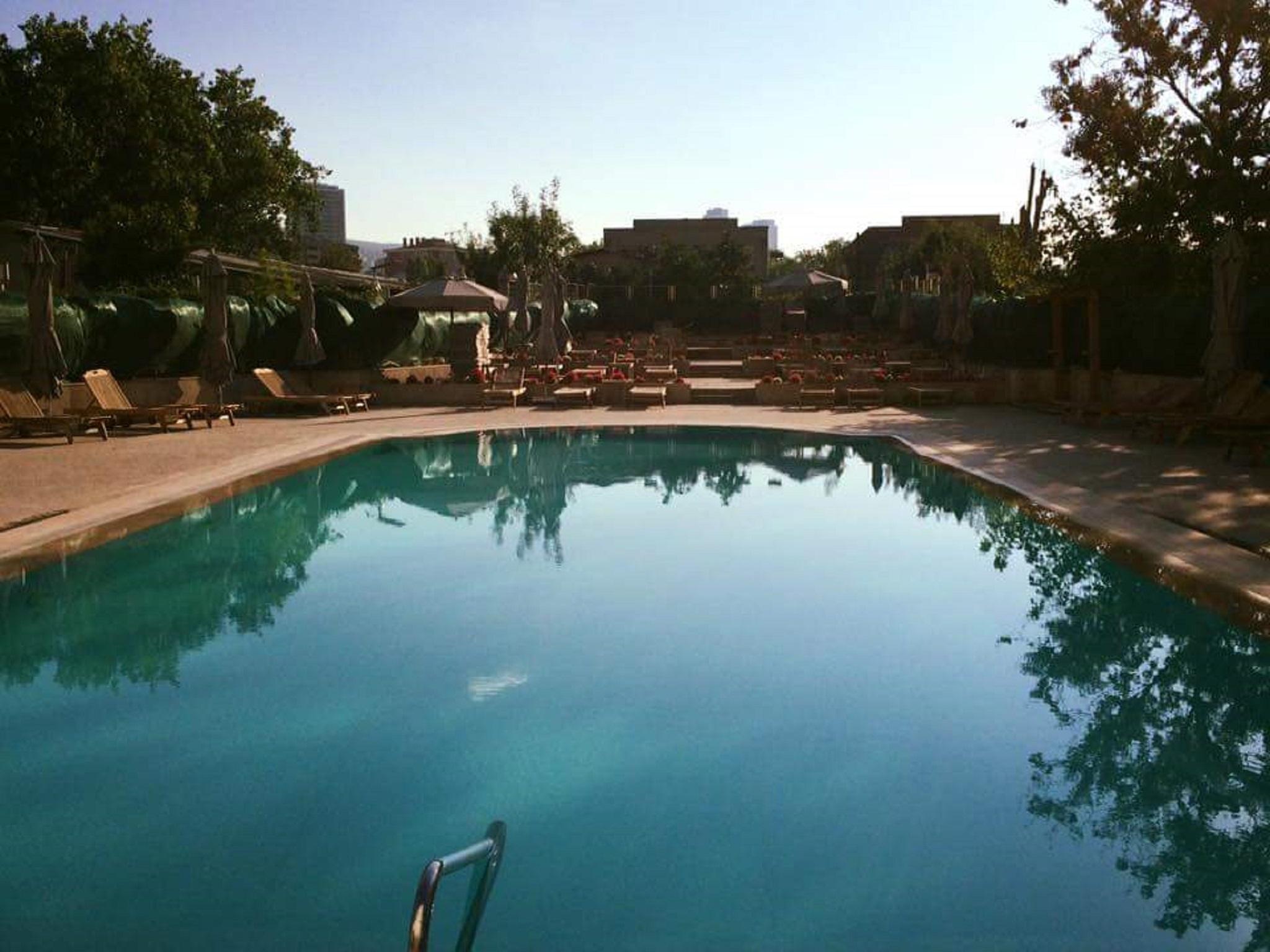 伊斯坦布尔亚洲西瓦希尔科酒店 外观 照片 The swimming pool at the hotel