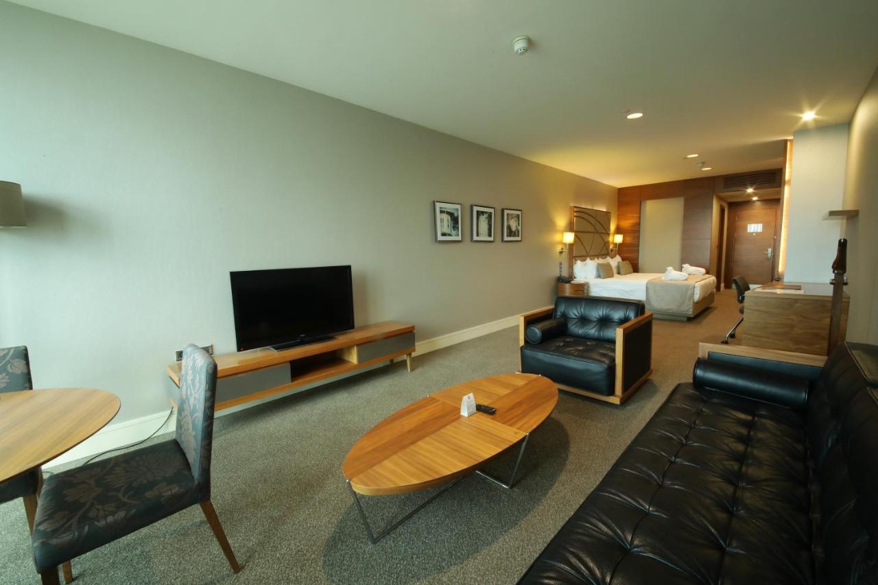 伊斯坦布尔亚洲西瓦希尔科酒店 外观 照片 A suite at the hotel